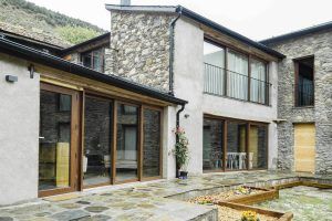 Casa de turismo rural Vilamaroto. La Cerdanya. Niu d'Arquitectura by Lluïsa